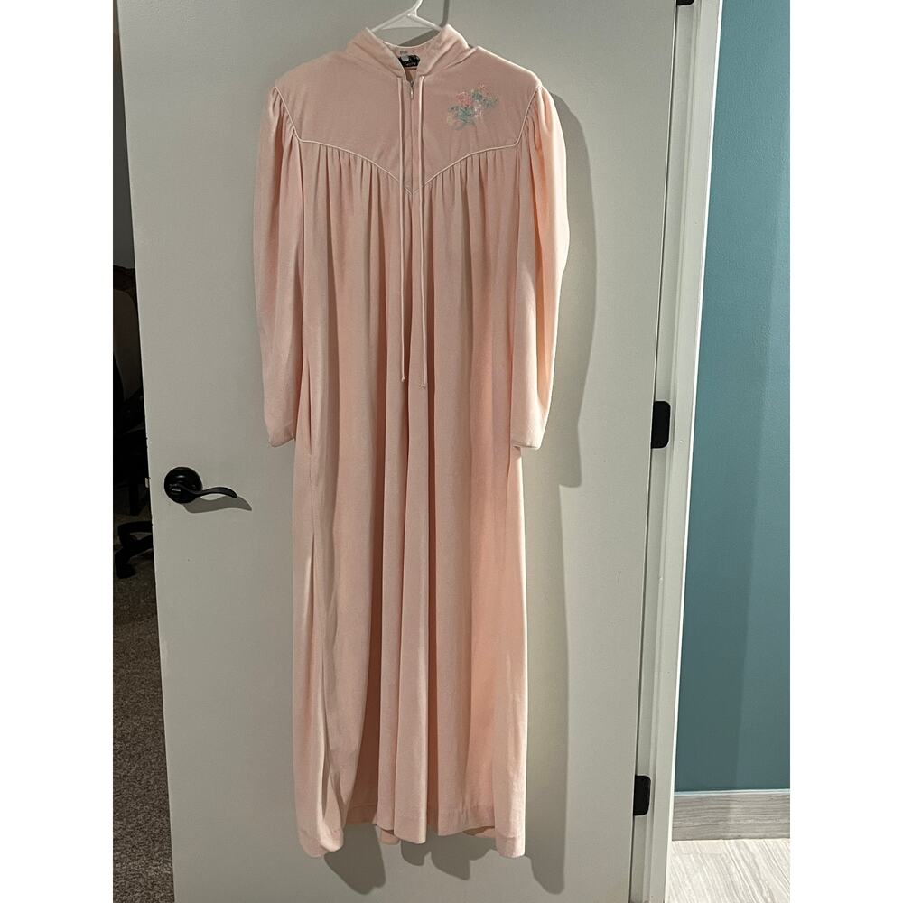 Vtg Christian Dior loungewear / hostess gown in soft pastel pink velour fabric